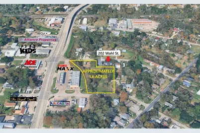 211 Reidland Street, Crosby, TX 77532 - Photo 1