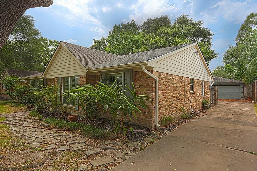 6007 Mcknight St, Houston, TX 77035