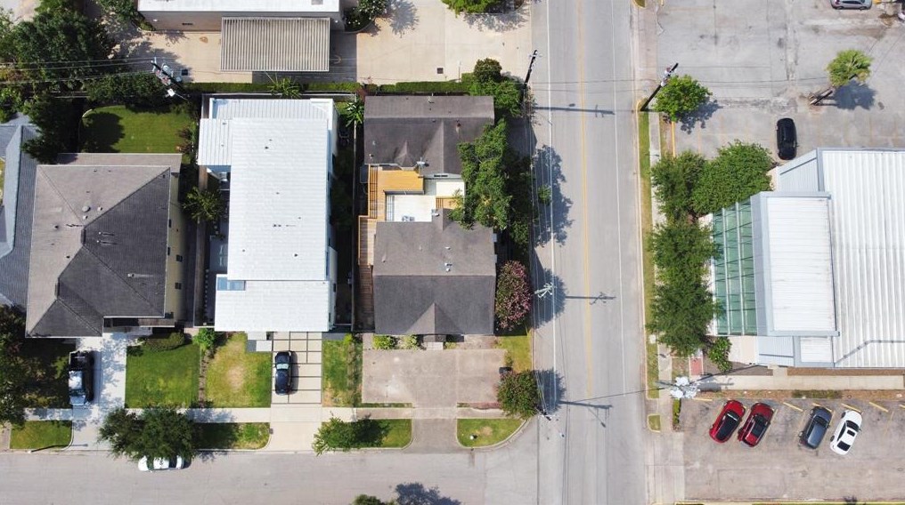 2347 Sheridan St, Houston TX  77030-2017 exterior