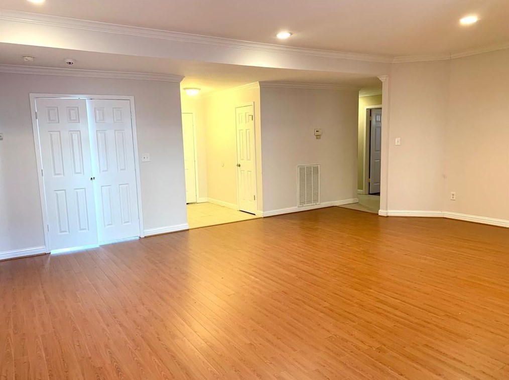 3511 Green Fields Dr, Sugar Land TX  77479-1844 exterior