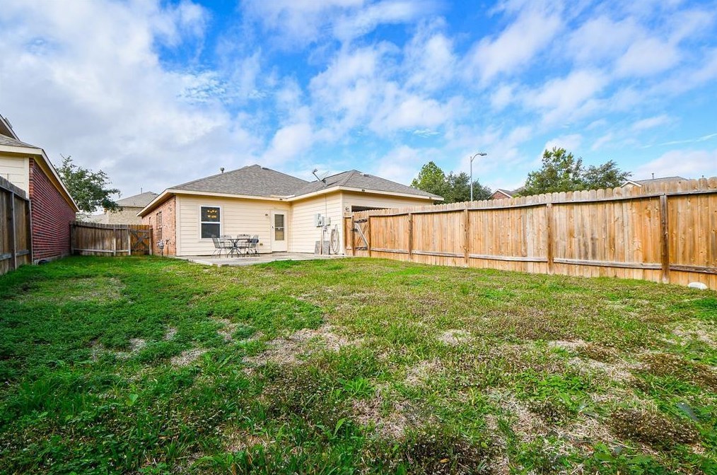 8238 Almera Falls Dr, Cypress TX  77433-2872 exterior