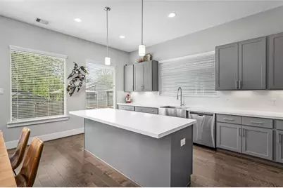 427 Yale Oaks Lane, Houston, TX 77091 - Photo 6