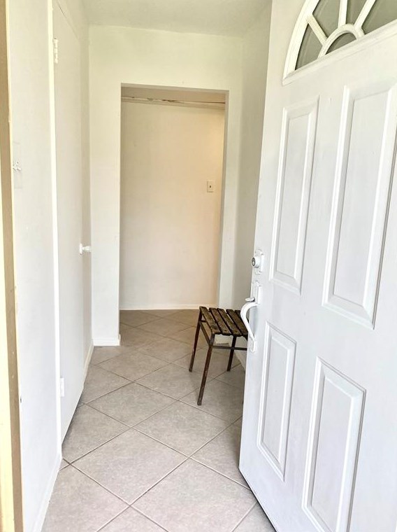 7381 Cook Rd, Houston, TX 77072