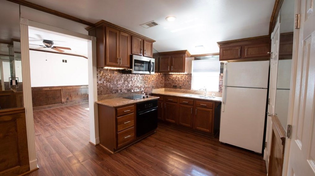 1101 7th St, Houston TX  77009-7152 exterior