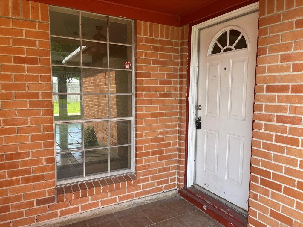 2306 20th Ave N, Texas City, TX 77590