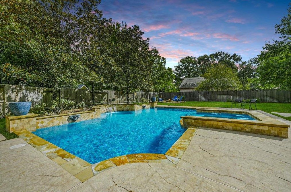 15202 Circling Hawk Ct, Houston, TX 77095-3290