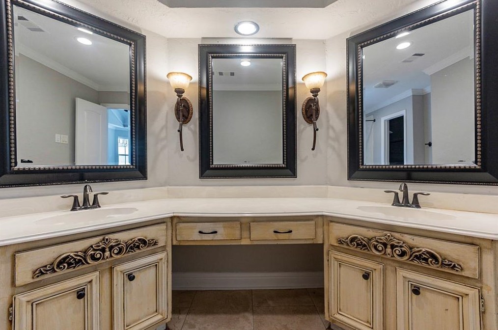 3234 Knl West Dr, Houston TX  77082-3648 exterior