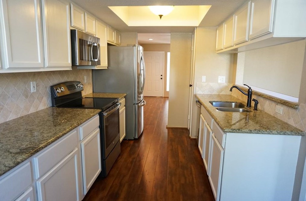 14911 Wunderlich Dr Apt 1001, Houston, TX 77069