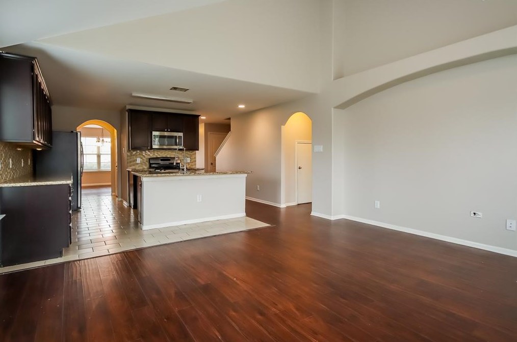 14102 Brunswick Place Dr, Houston, TX 77047-3402