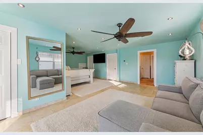 1022 Long Reach Drive, Tiki Island, TX 77554 - Photo 14