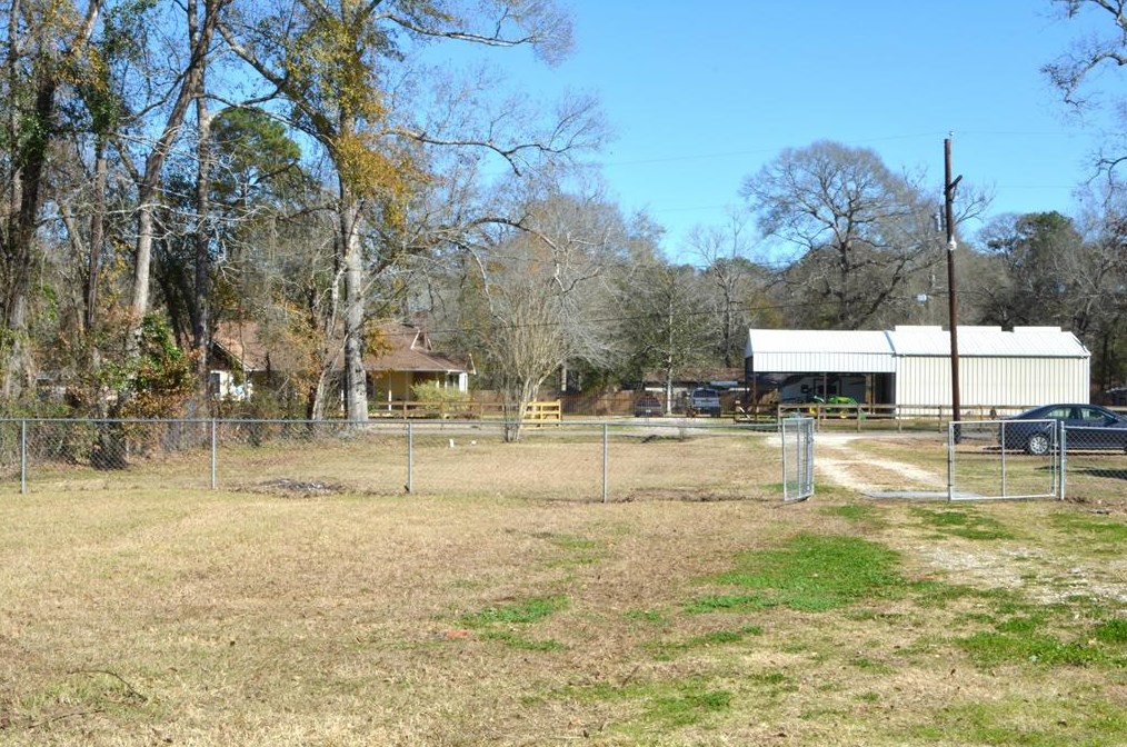 18771 Forest Lane Cir, Roman Forest TX  77357-4025 exterior