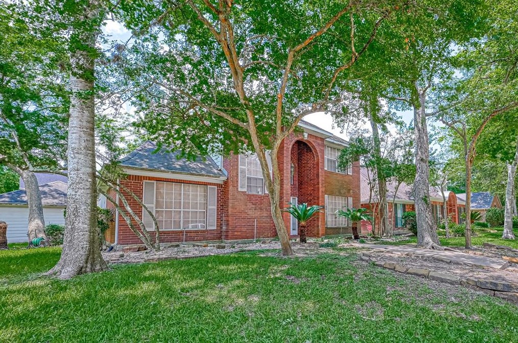 6614 Berrytree Ln, Sugar Land, TX 77479