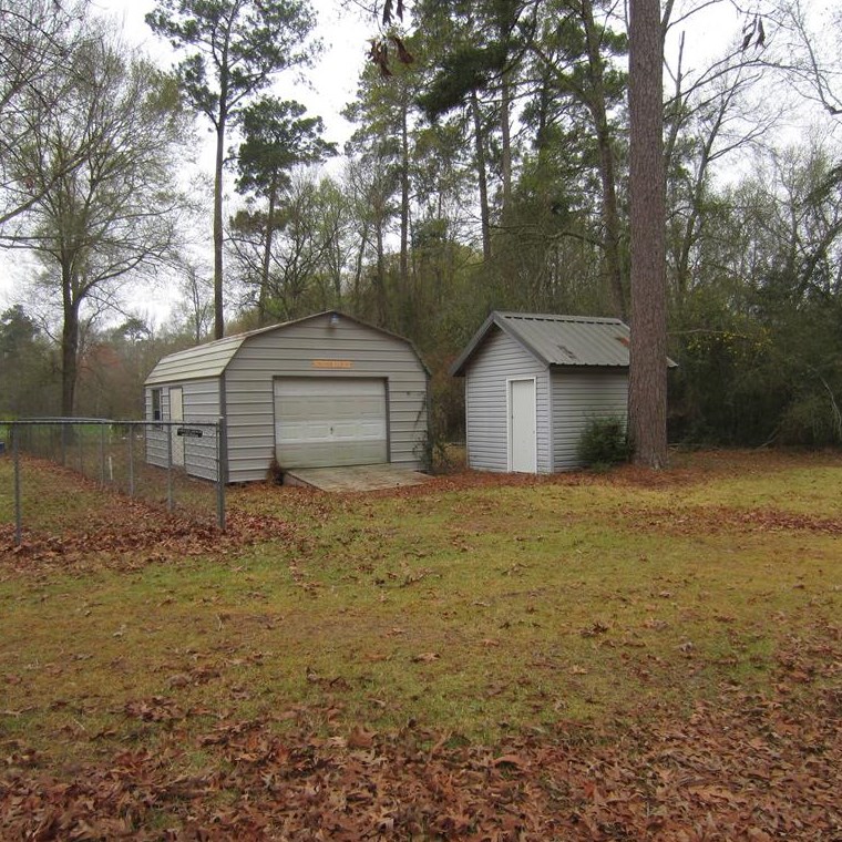 512 County Road 2222, Cleveland, TX 77327