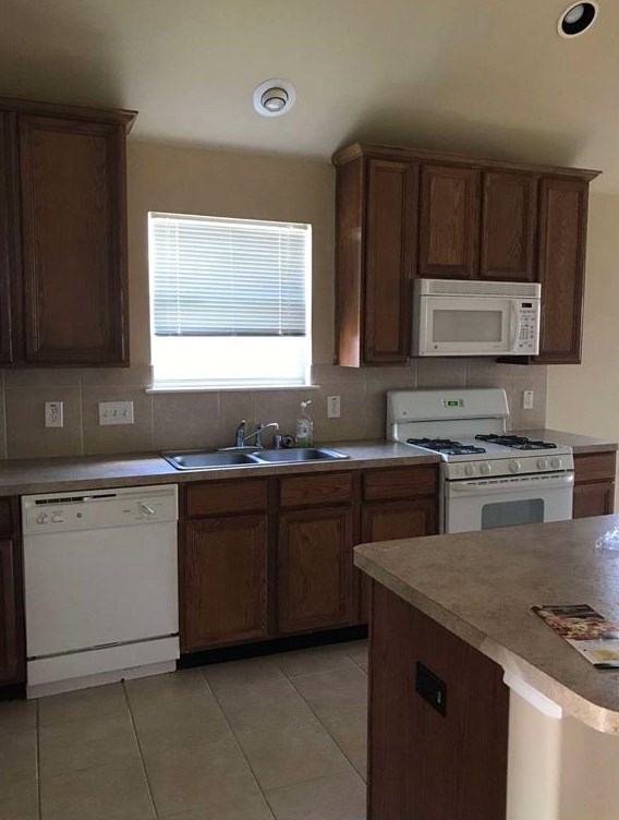 21806 Cascade Hollow Ln, Spring TX  77379-5114 exterior