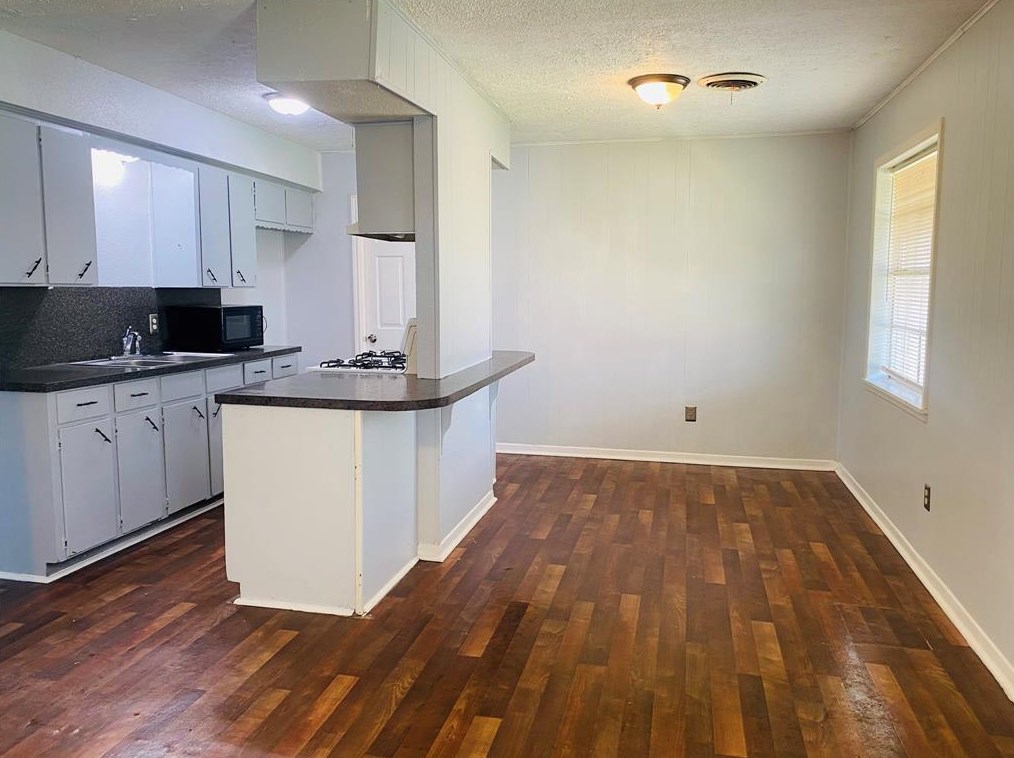519 Magnolia Ave, Crosby TX  77532-2659 exterior