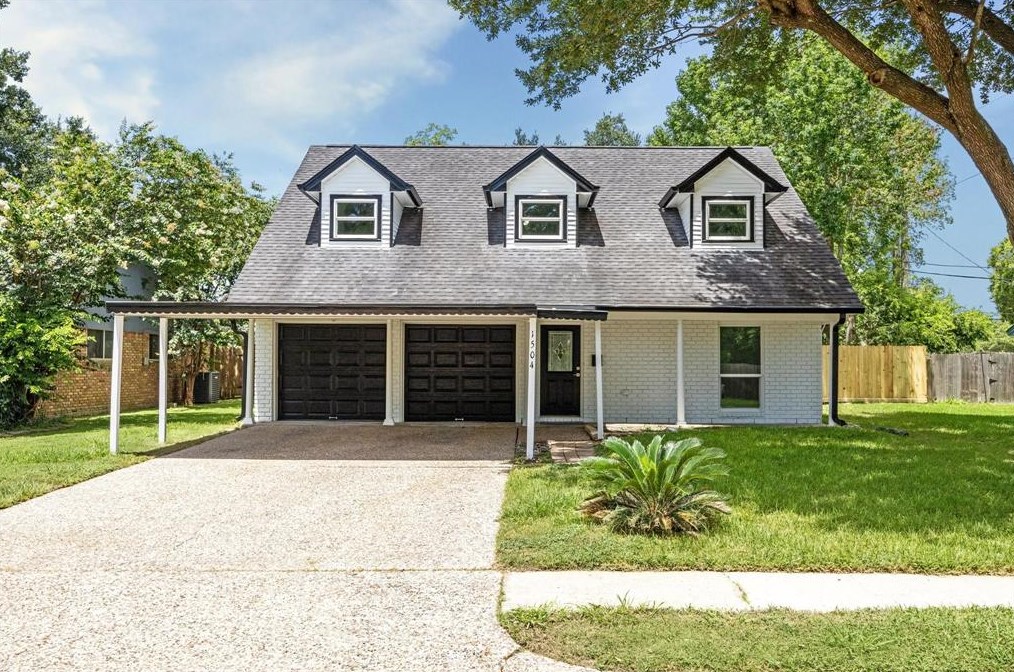 1504 Bellaire Blvd, Alvin, TX 77511