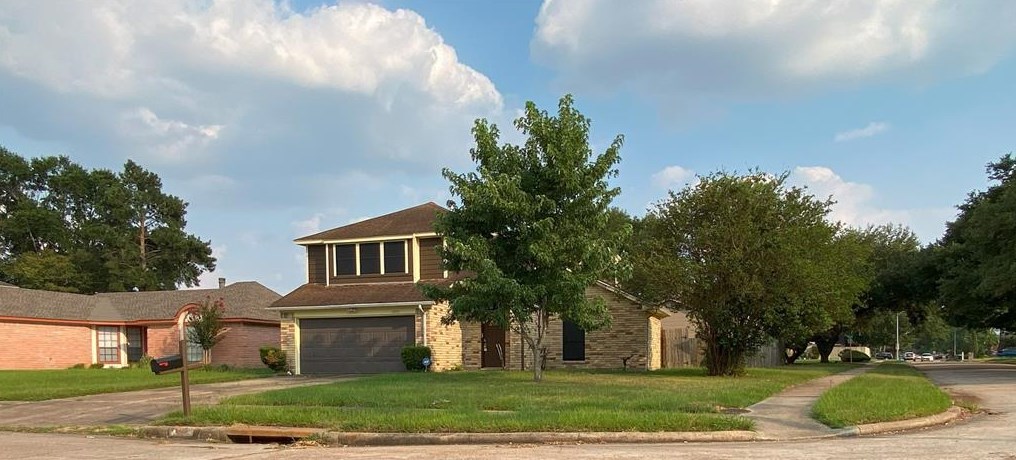 10531 Golden Meadow Dr, Houston, TX 77064