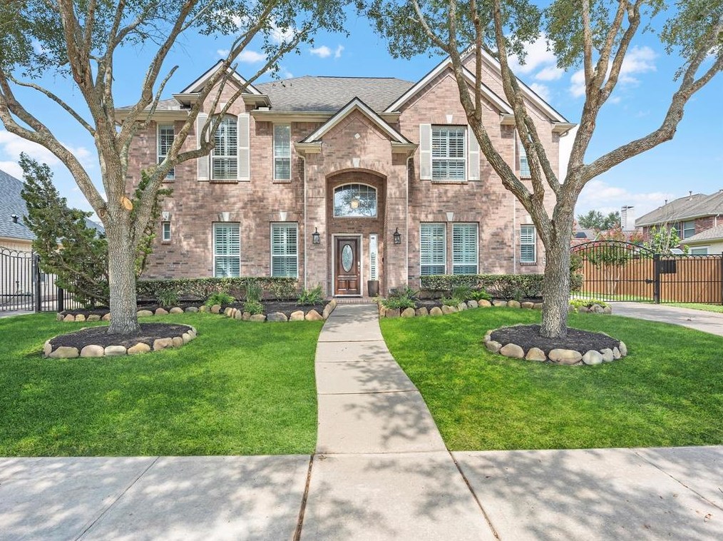 6710 Gable Wing Ln, Sugar Land, TX 77479