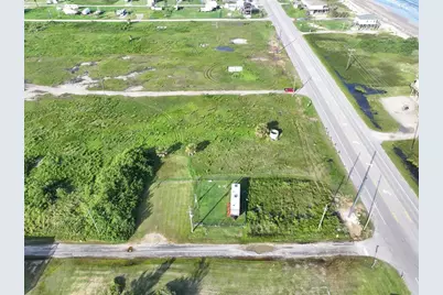 2215 Highway 87, Gilchrist, TX 77617 - Photo 12