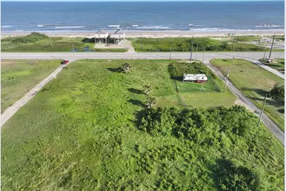 2215 Highway 87, Gilchrist, TX 77617 - Photo 28