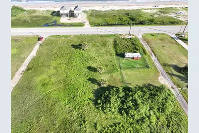 2215 Highway 87, Gilchrist, TX 77617 - Photo 20