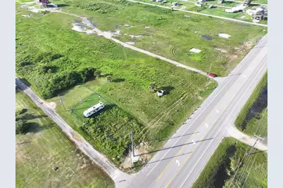 2215 Highway 87, Gilchrist, TX 77617 - Photo 14