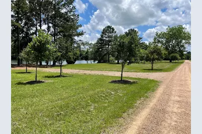 17 & 16 A Smith Loop N, Cleveland, TX 77327 - Photo 8