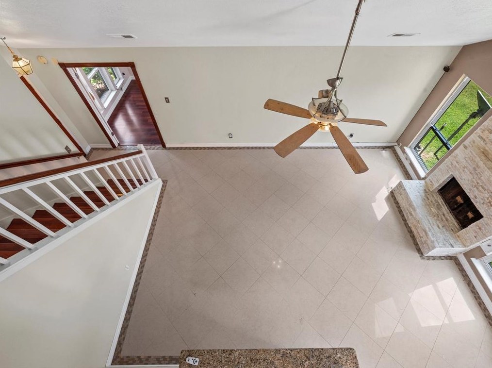 6003 Santa Christi Dr, Houston TX  77053-5065 exterior