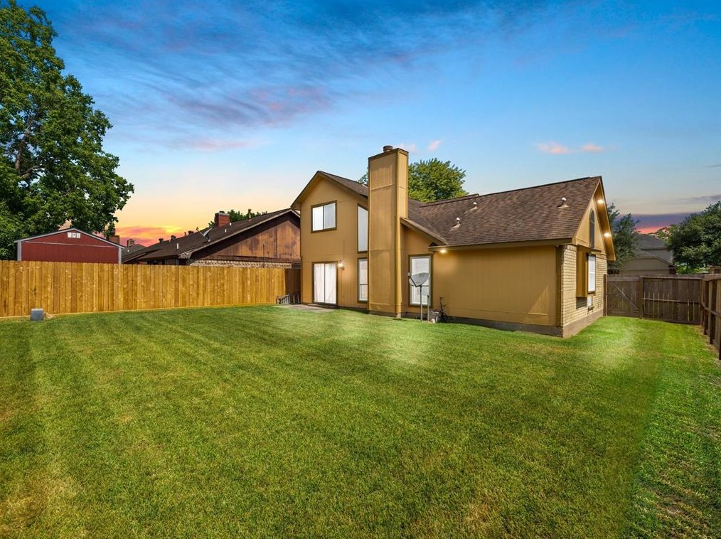 6003 Santa Christi Dr, Houston TX  77053-5065 exterior