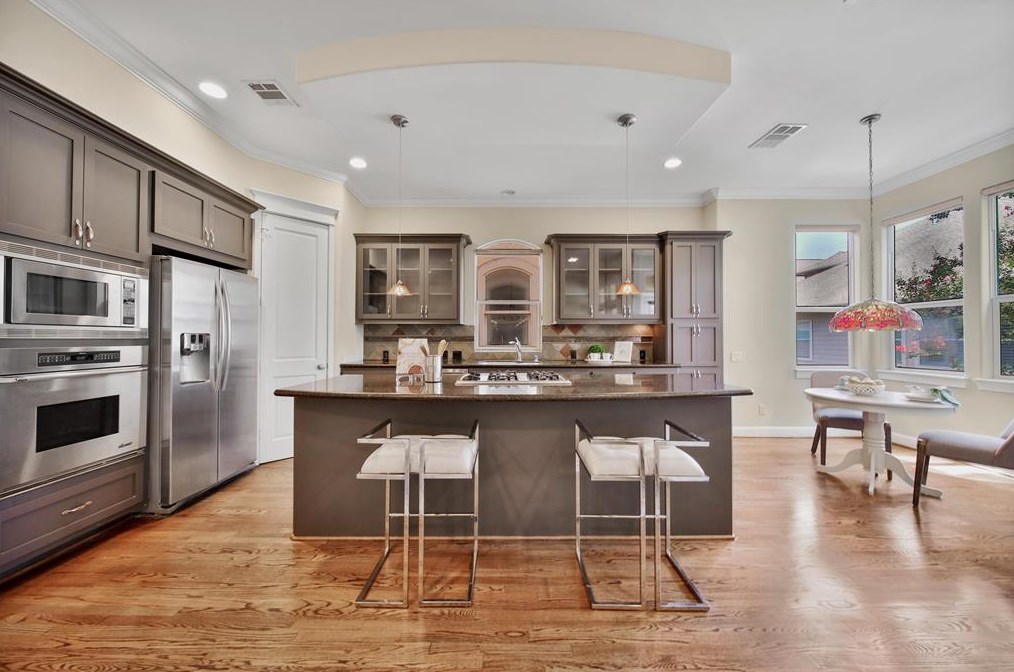 4124 Purdue St, Houston TX  77005-1040 exterior