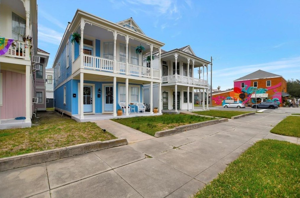 1604 Avenue L #1, Galveston, TX 77550