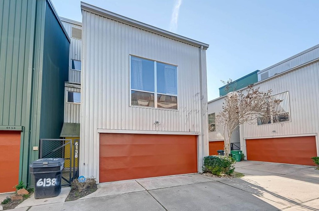 6136 Grand Blvd, Houston, TX 77021