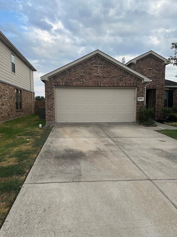 20139 Linden Spruce Ln, Richmond, TX 77407