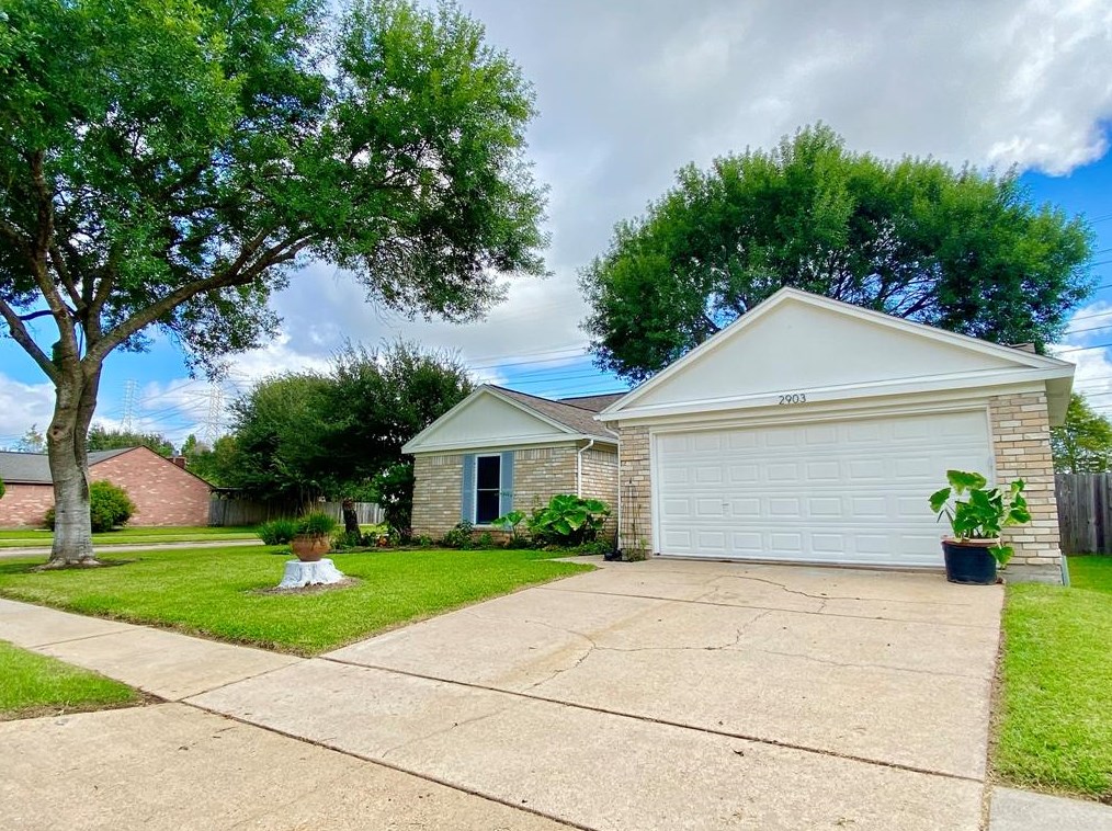 2903 Kettle Run, Sugar Land, TX 77479