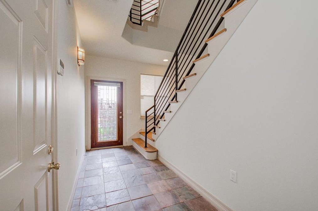 5805 Rose St, Houston, TX 77007