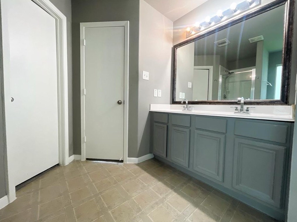 1410 Danby Heath Ln, Houston, TX 77073-6248