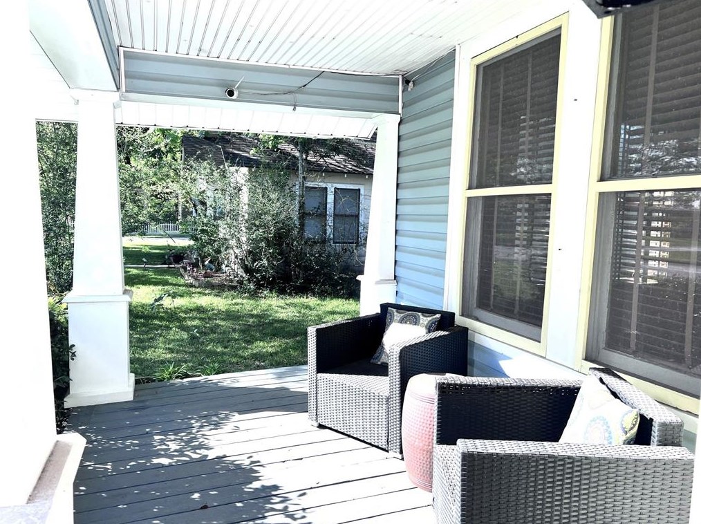 719 Atchison St, Sealy, TX 77474
