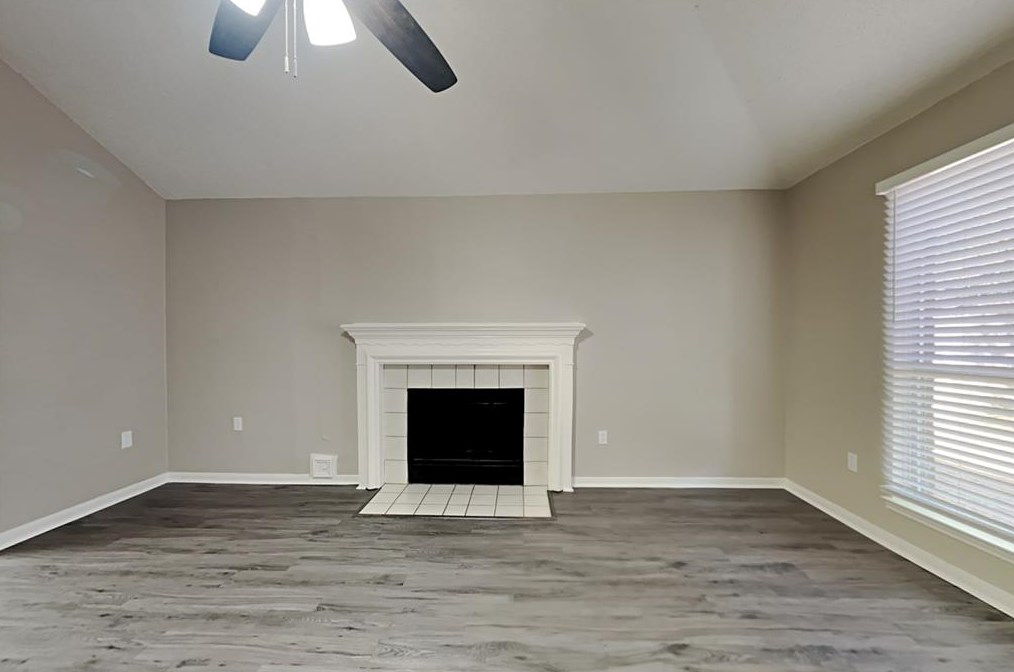 3911 Fernwood Dr, Pearland, TX 77584