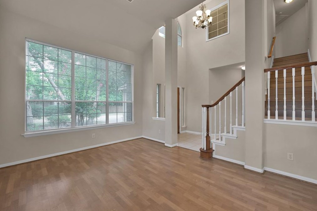 30 Hidden Meadow Dr, Spring TX  77382-4103 exterior