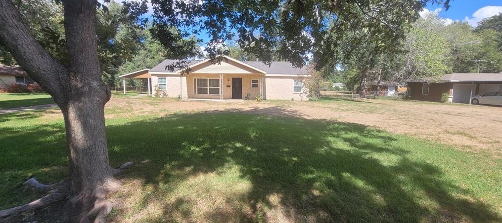 7433 Cayton St, Houston, TX 77061