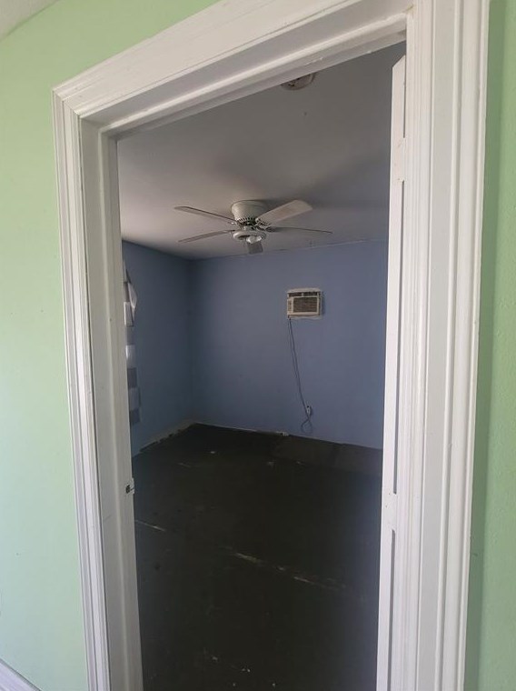 3414 Le Badie St, Houston TX  77026-2629 exterior