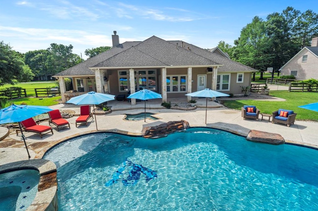 5202 Willow Way, Richmond, TX 77406-7615