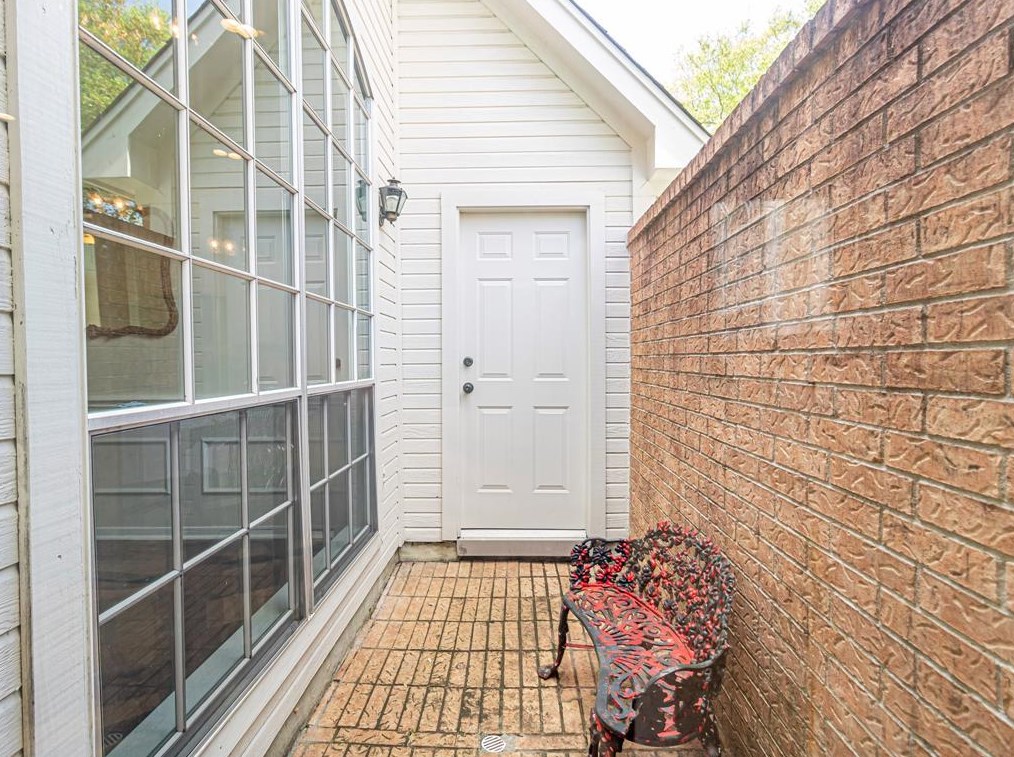 1112 Spinnaker Way, Sugar Land TX 77498-5601 exterior