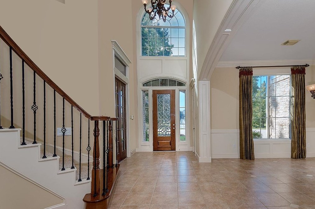 8107 Hideaway Lake Cir, Spring, TX 77389-3960
