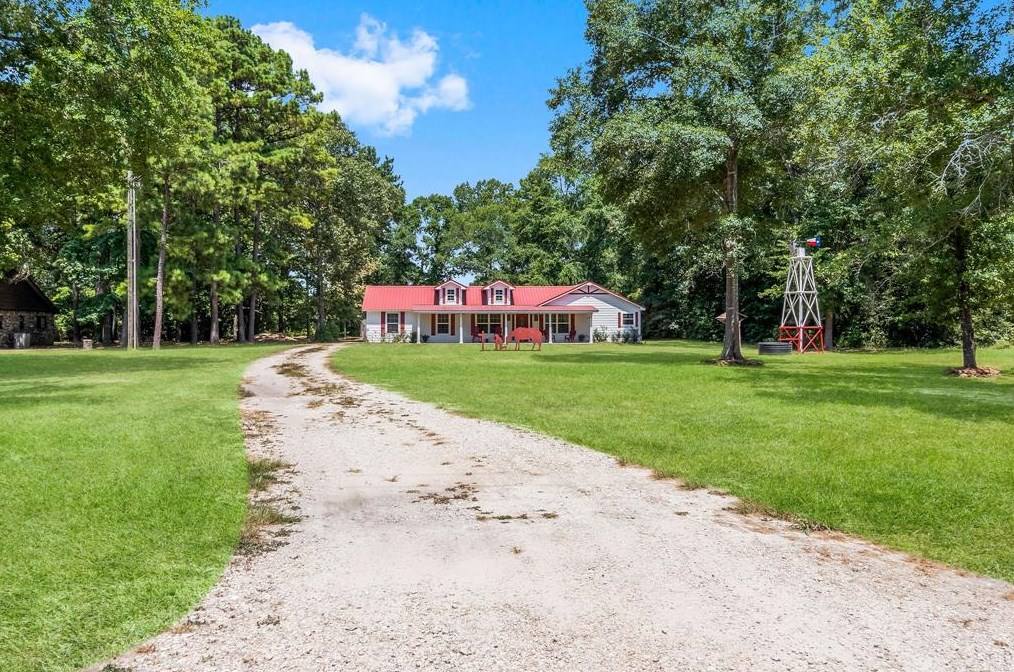 263 Blue Xx, Livingston, TX 77351-7917