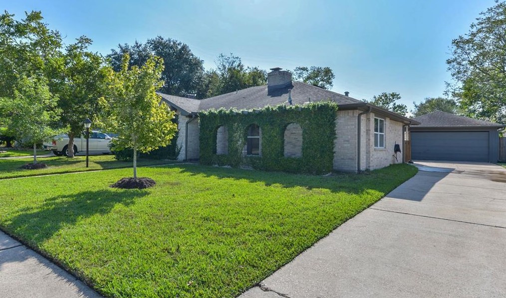 21411 Park Bluff Dr, Katy, TX 77450