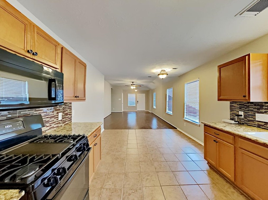4406 Sprangletop Ave, Baytown TX  77521-5536 exterior