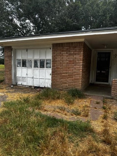 316 University Dr, Hempstead, TX 77445