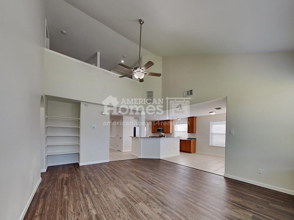 6838 Tammany Manor Ln, Spring TX  77379-3731 exterior