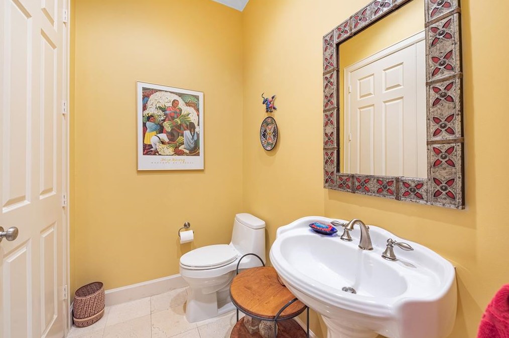 1408 Rosedale, Houston TX  77004-5653 exterior